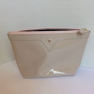 Kelly Wynne Patent Leather Go Get ‘Em Pouch- Medium